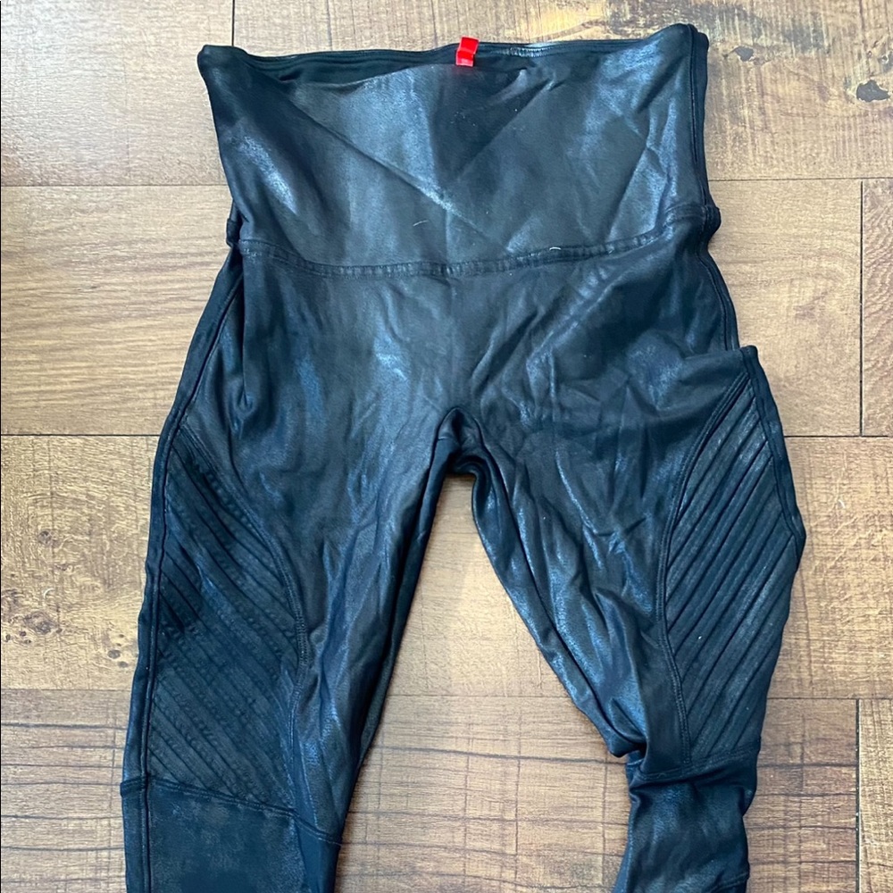 Spanx faux leather Moto leggings size Medium